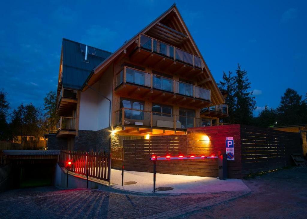 Zakolove Pod Skocznia - Sauna , Jaccuzi , Piekny Taras Apartment *